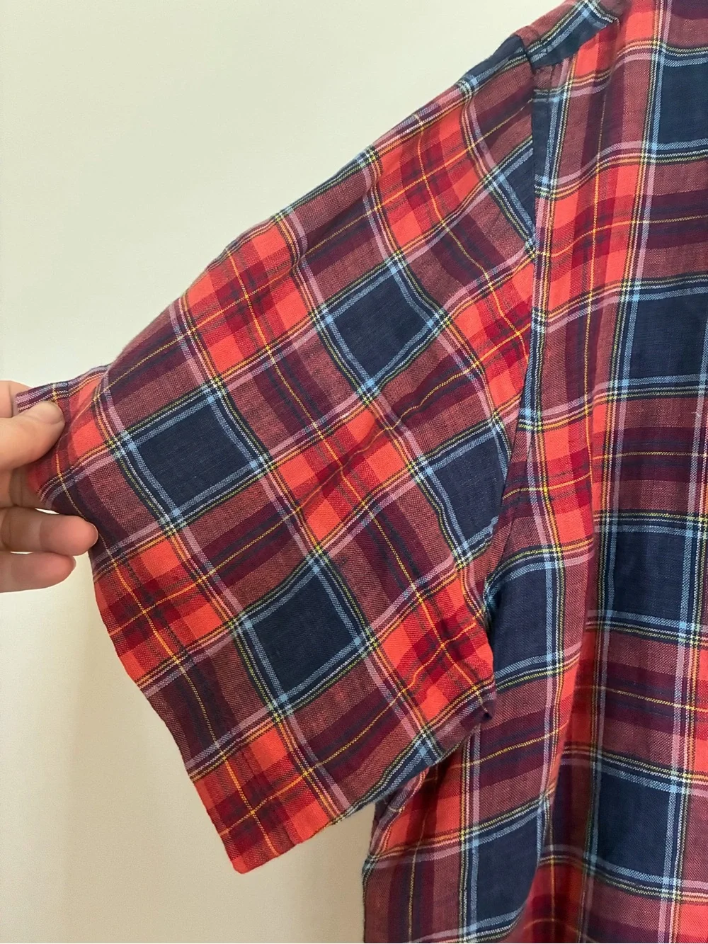 Banana Republic Red & Navy Linen Plaid Camben Fit short sleeve shirt xl tall